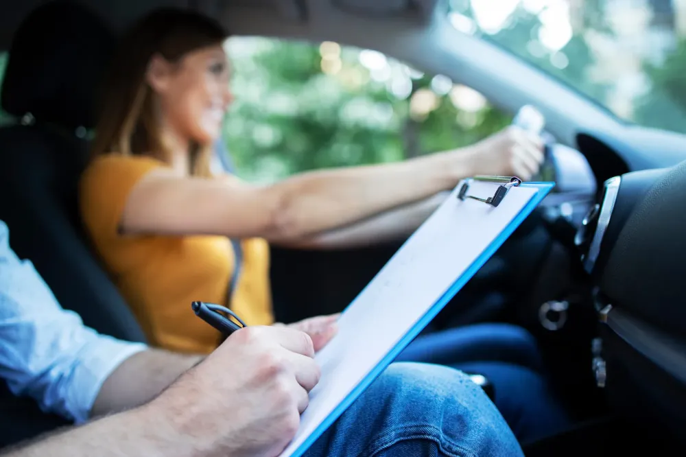 passerelle permis boite auto vers permis b près de La Madeleine